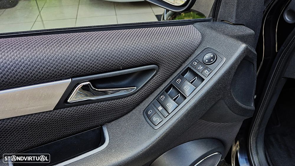 Mercedes-Benz B 180 CDI Autotronic - 18