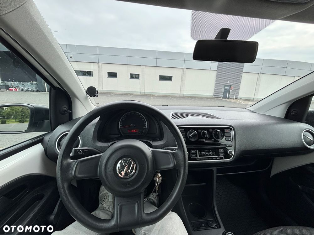 Volkswagen up! 1.0 Take - 12