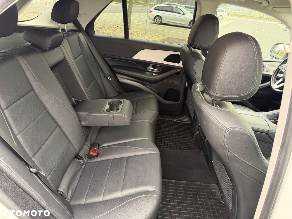 Mercedes-Benz GLE - 15