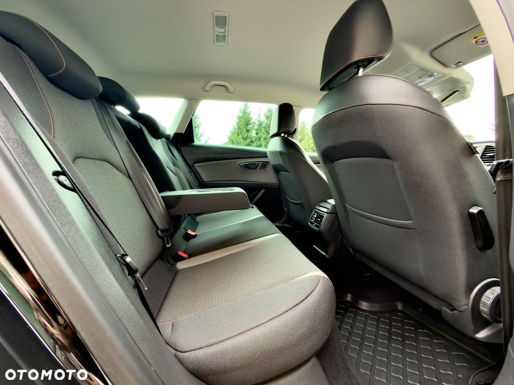 Seat Leon 2.0 TDI DPF DSG Xcellence - 28