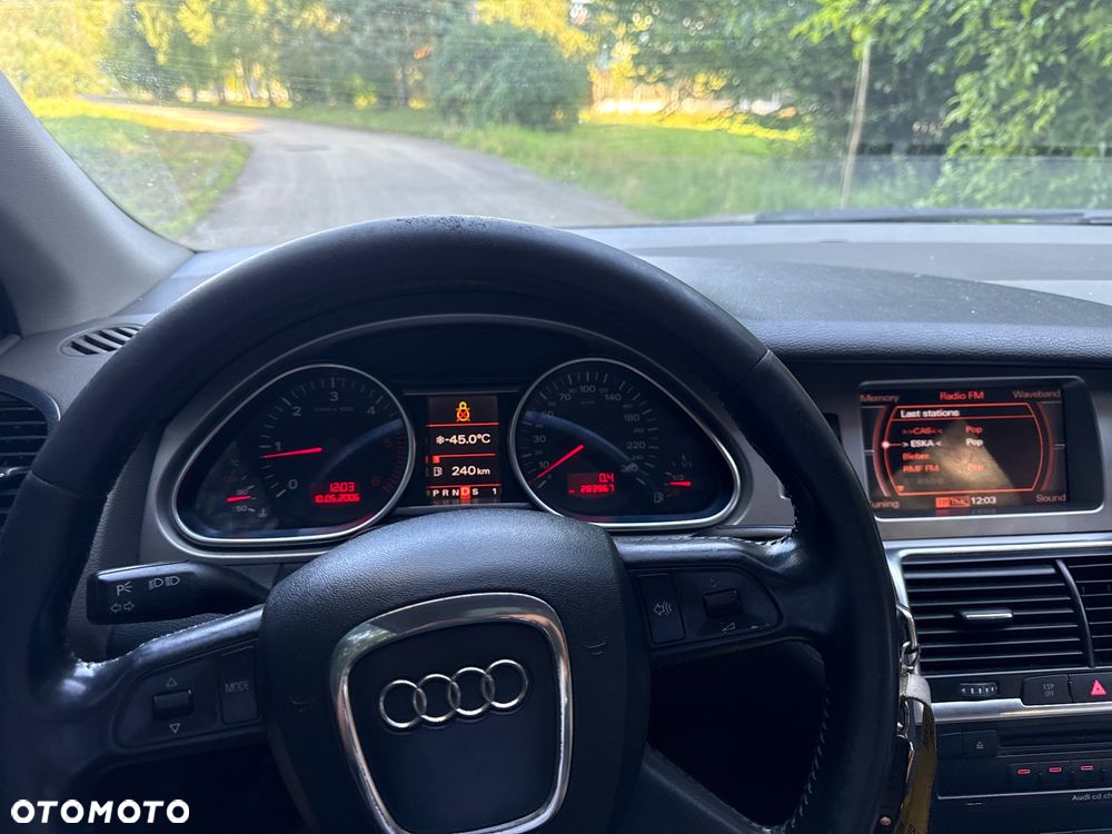 Audi Q7 - 8