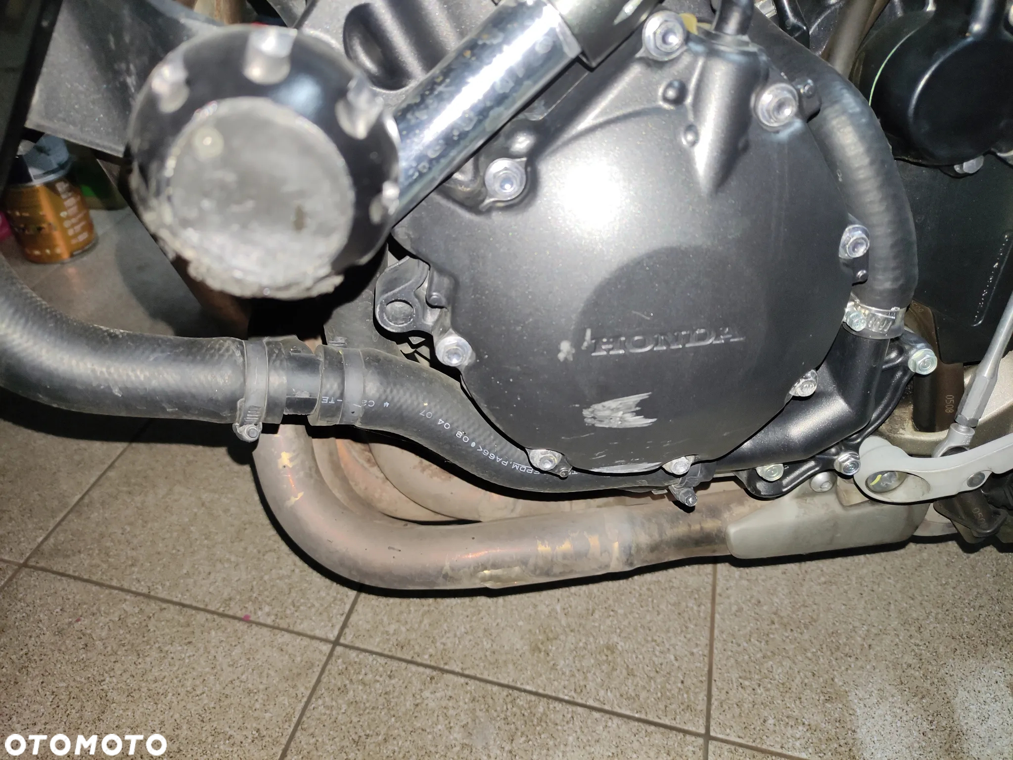 Honda CB - 8