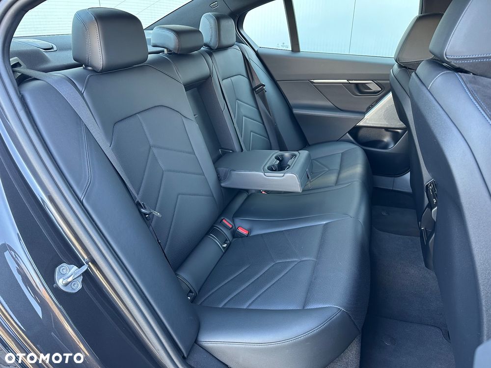 BMW Seria 5 - 16