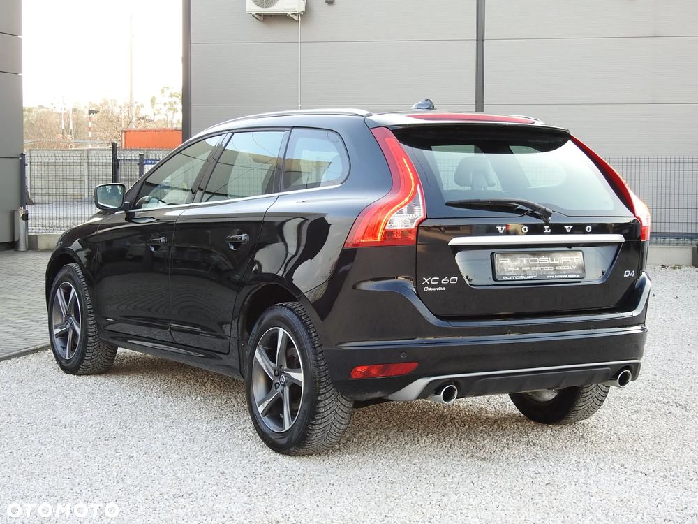 Volvo XC 60 D4 Drive-E R-Design Momentum - 5