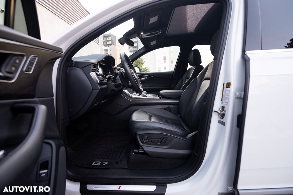 Audi Q7 3.0 55 TFSI quattro Tiptronic S Line - 11