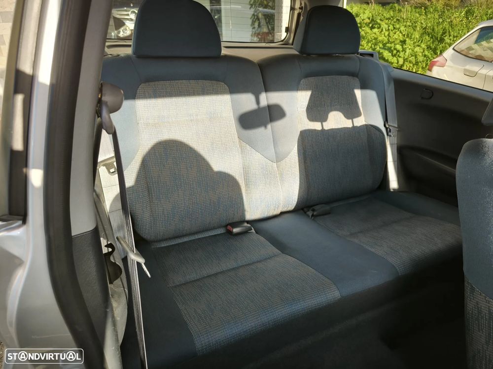 Honda HR-V 1.6 LS - 9