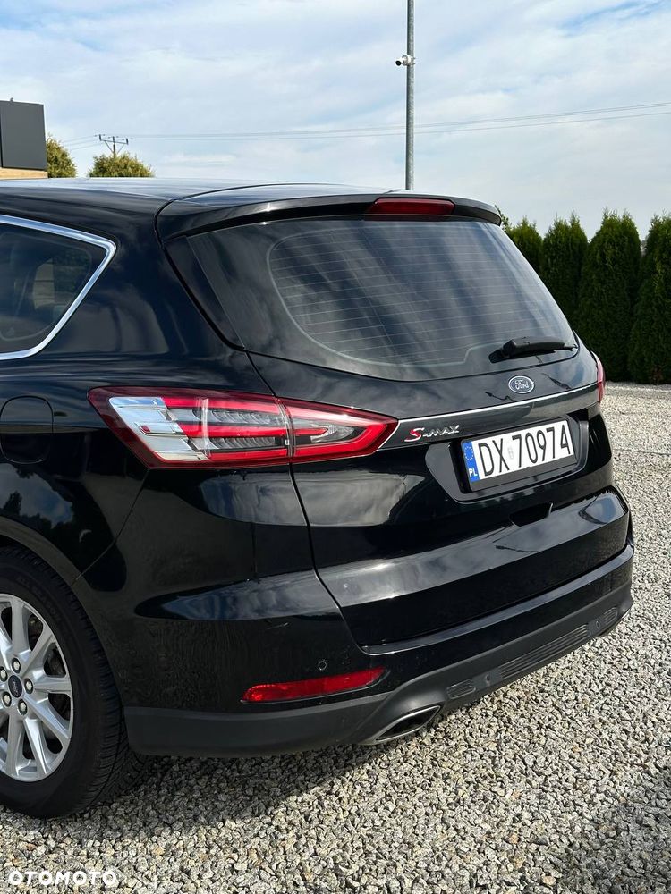 Ford S-Max - 19