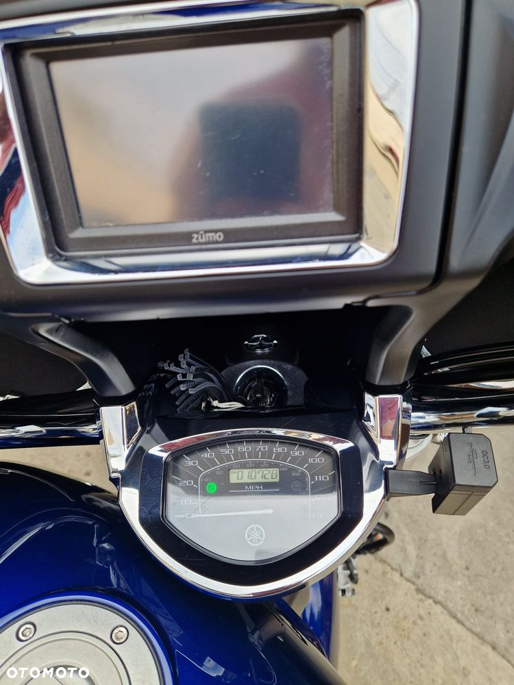 Yamaha XVS - 8