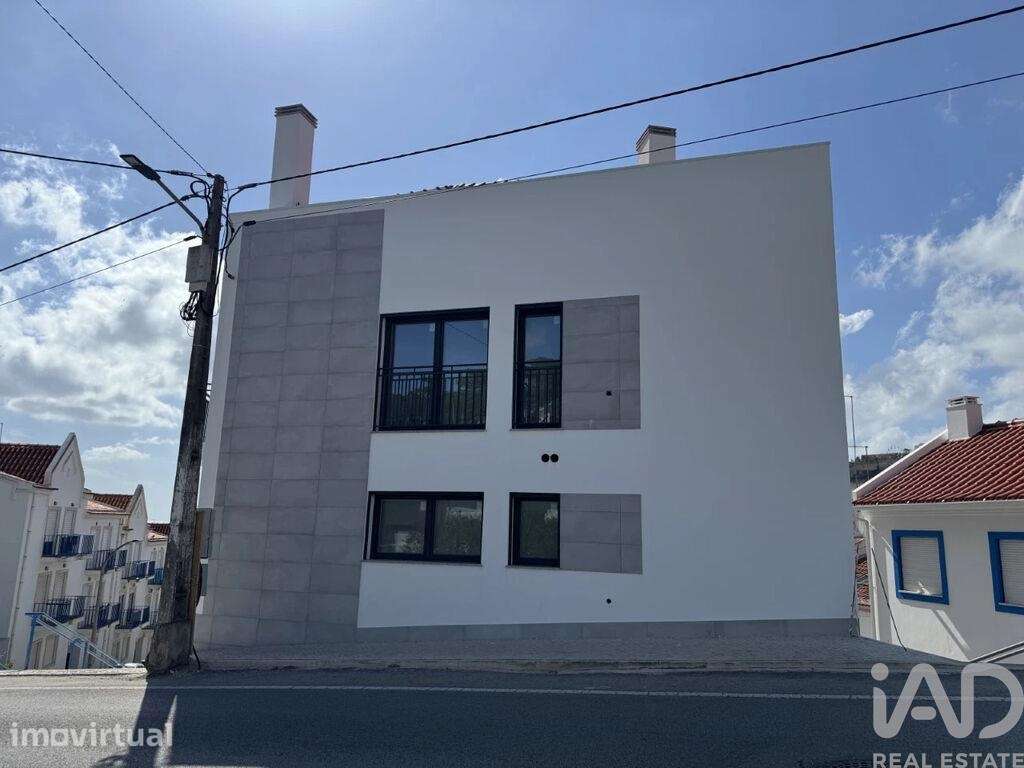 Apartamento T1 em Nazaré de 56,00 m2 - Grande imagem: 2/26
