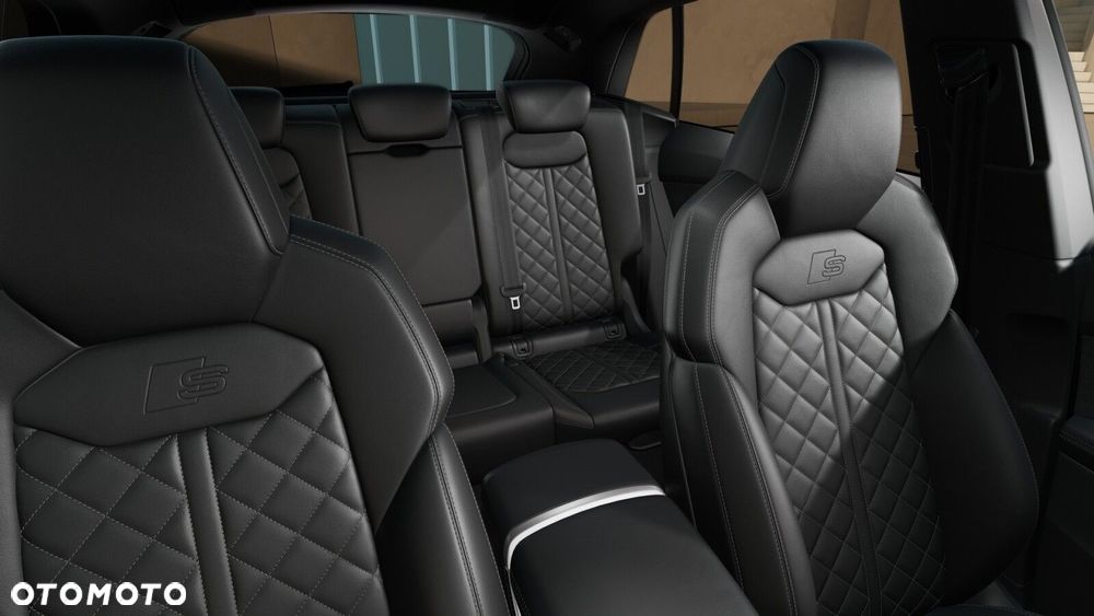 Audi Q8 - 10