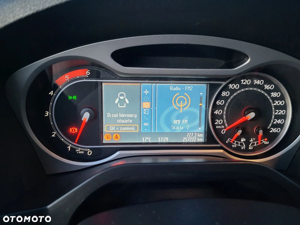 Ford S-Max 2.2 TDCi DPF Titanium - 14