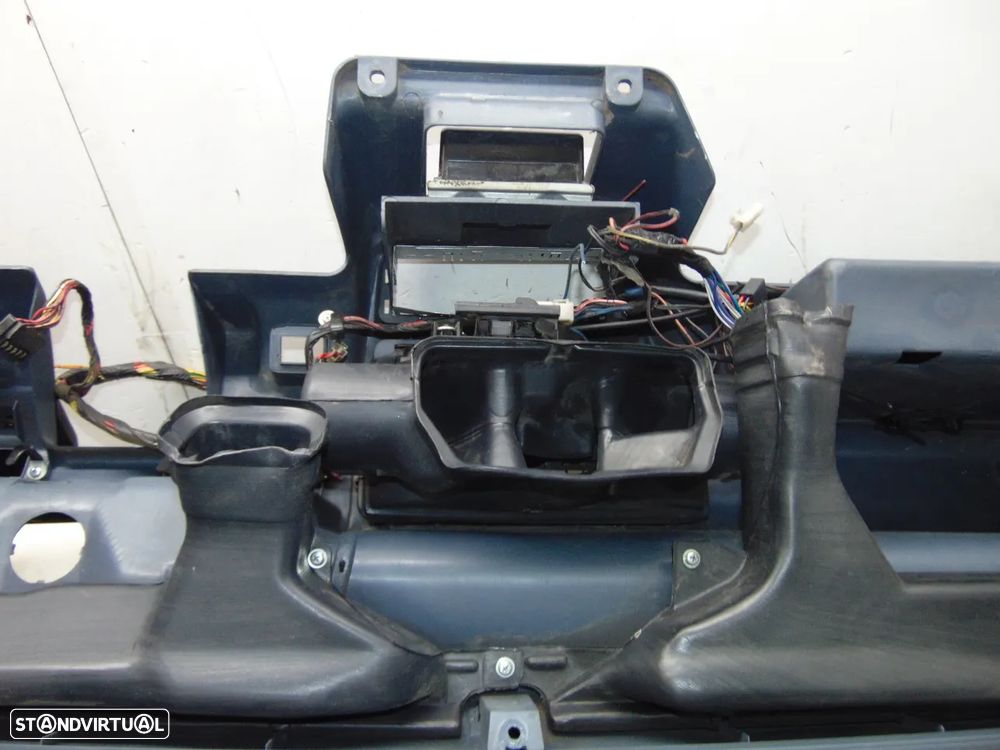 Nissan Micra K10 tablier - 14