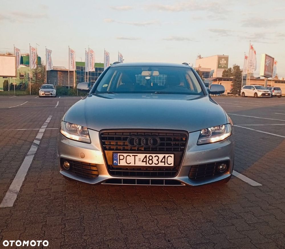 Audi A4 Avant 2.0 TDI DPF Ambiente - 1
