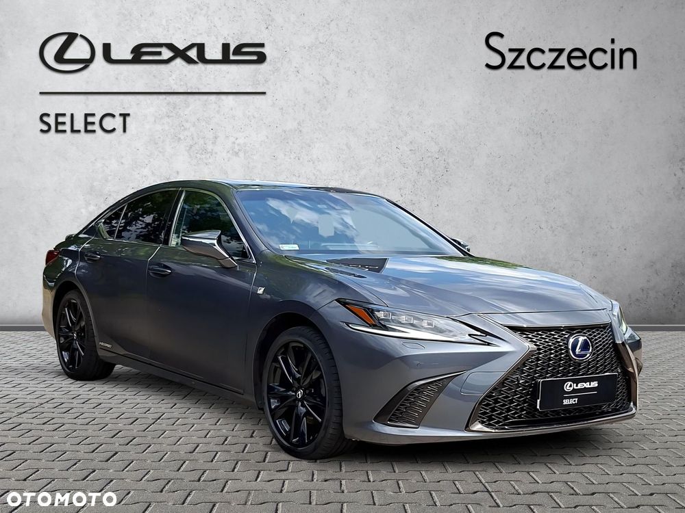 Lexus ES 300h F Sport Edition - 7