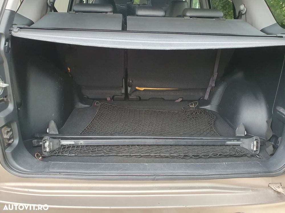 Honda CR-V 2.0i 4WD - 14