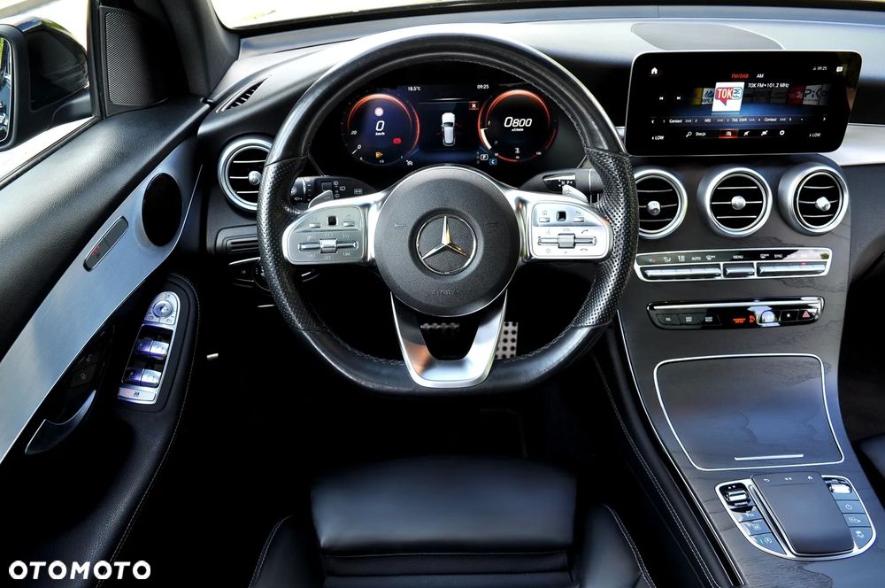 Mercedes-Benz GLC 200 d 4Matic 9G-TRONIC AMG Line - 26