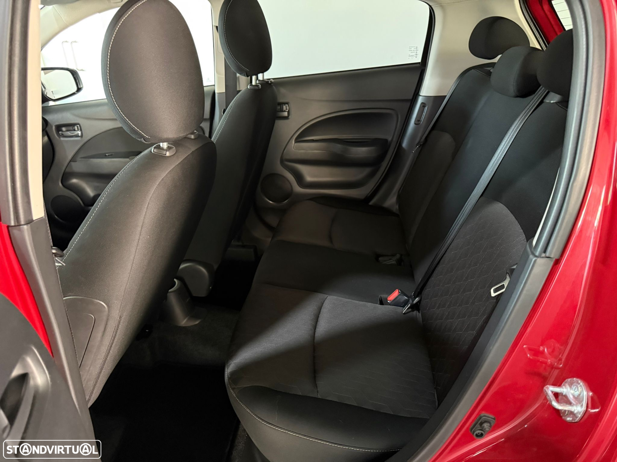 Mitsubishi Space Star 1.2 Intense Connect Edition - 8