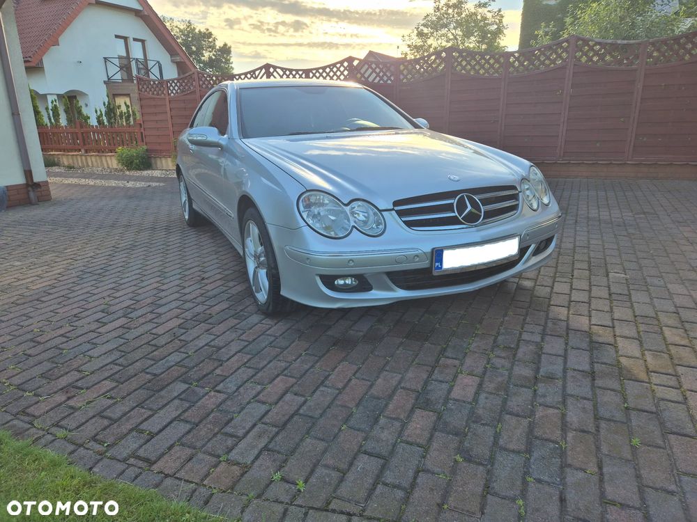 Mercedes-Benz CLK 220 CDI Automatik Avantgarde - 2