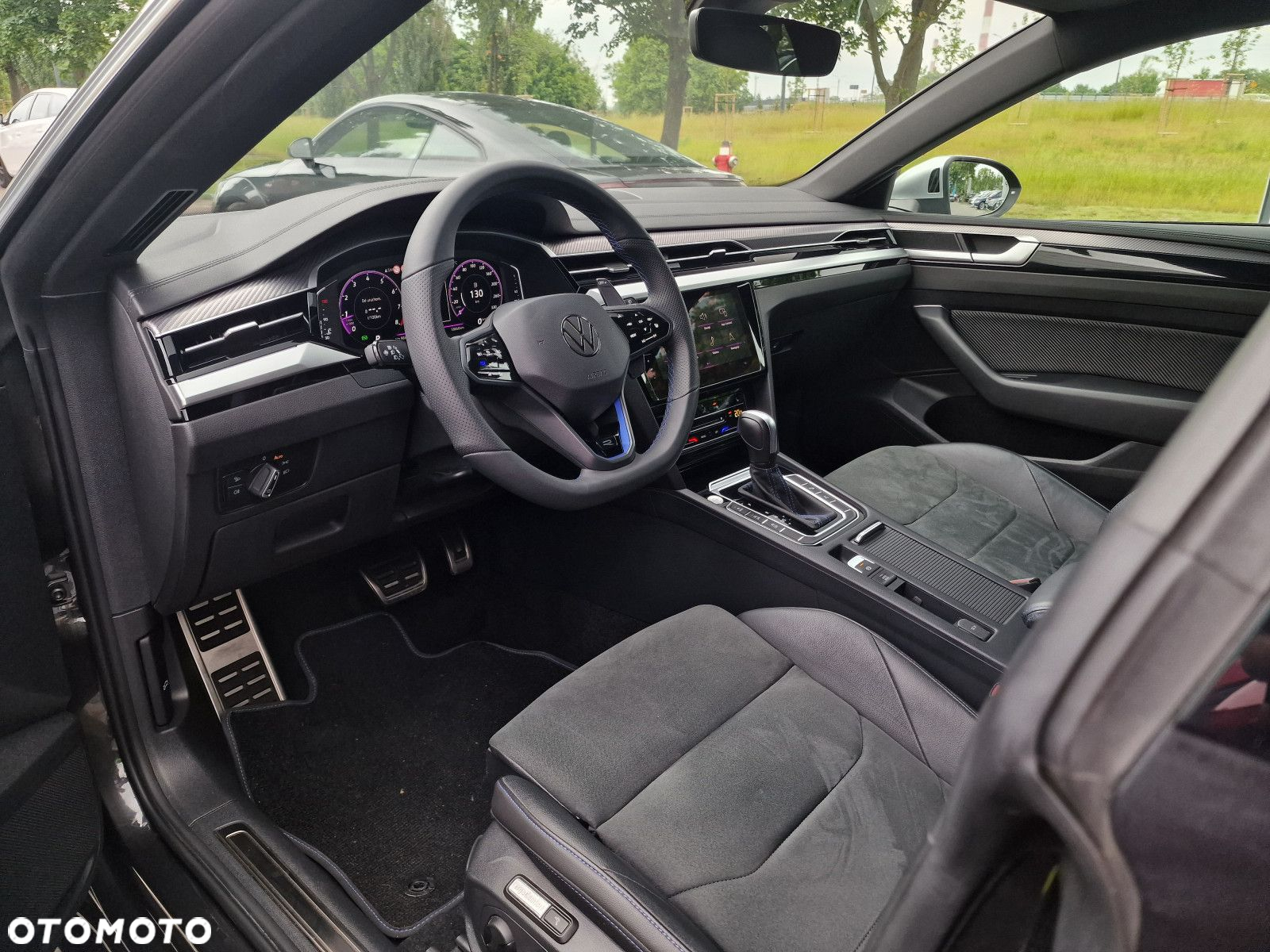 Volkswagen Arteon 2.0 TSI 4Motion R DSG - 9