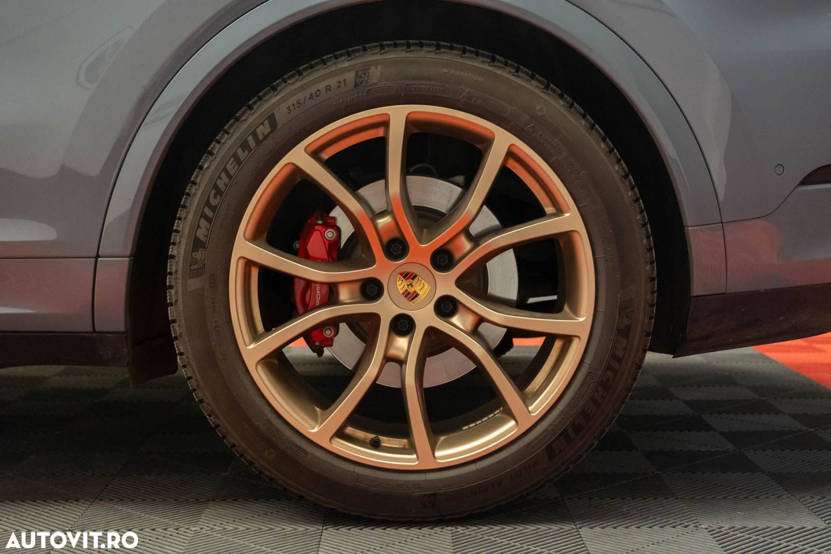 Porsche Cayenne Coupe - 16