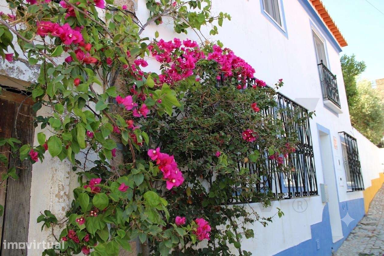 Lindíssima moradia T2 excelente estado , sem espaço exterior, junto ao - Grande imagem: 3/31