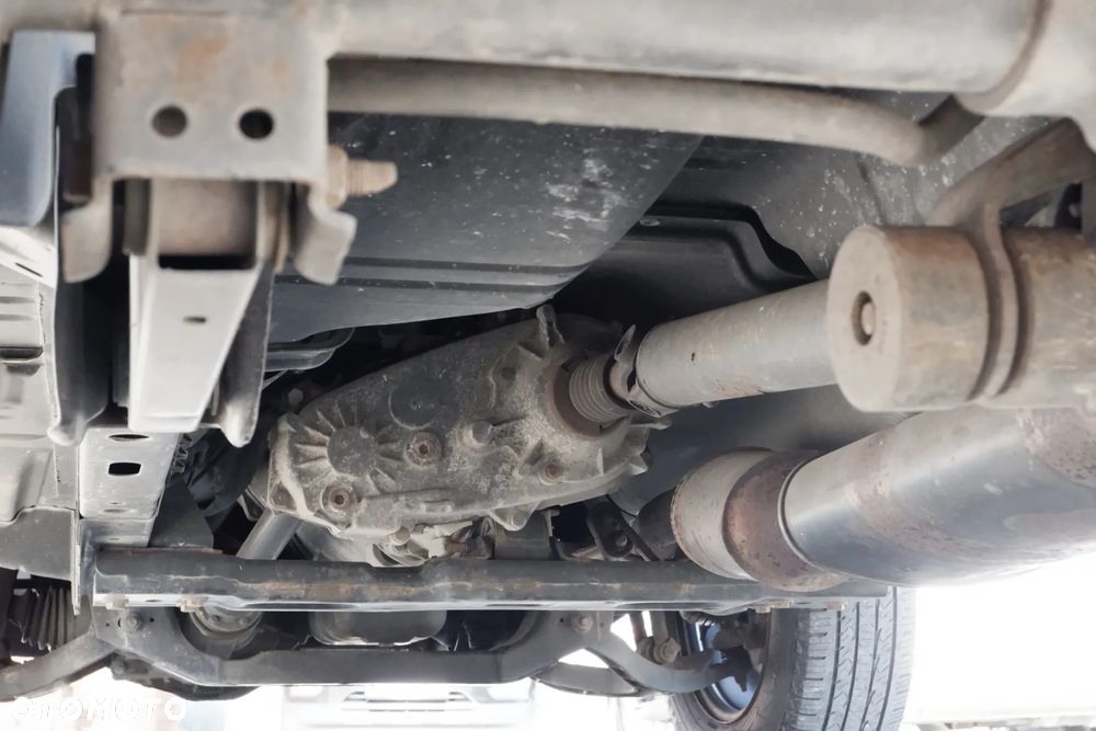 Jeep Cherokee 2.5L CRD Sport - 37