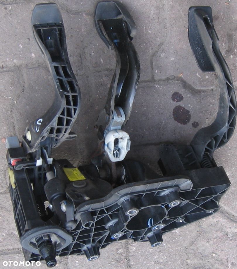 pedał sprzęgła hamulca gazu OPEL CORSA D - 3
