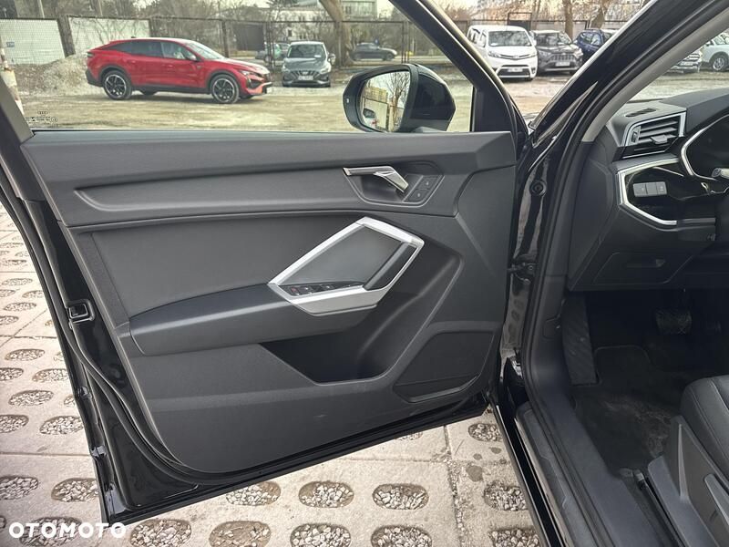 Audi Q3 35 TFSI mHEV S tronic - 15