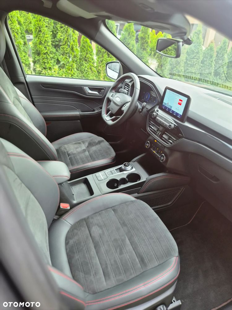 Ford Kuga 2.0 EcoBlue AWD ST-Line - 21