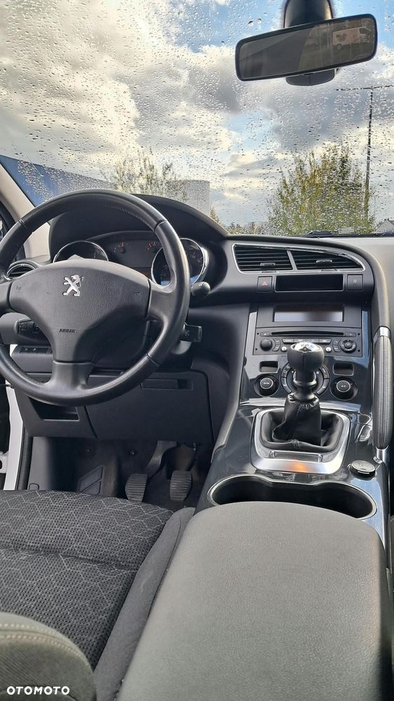 Peugeot 3008 - 16