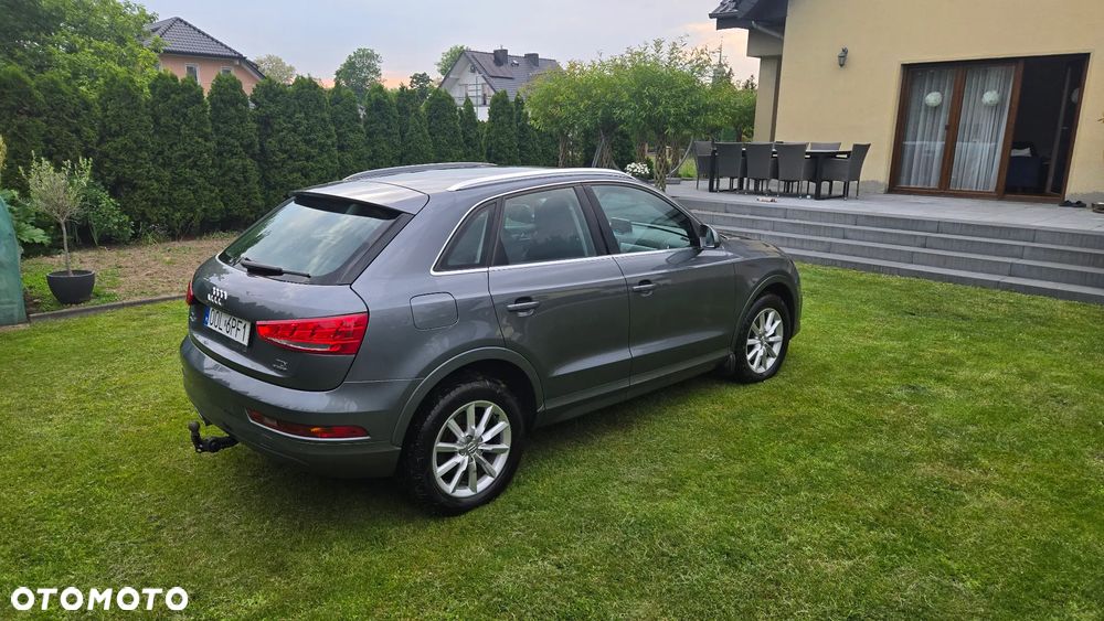 Audi Q3 2.0 TDI Quattro S tronic sport - 9