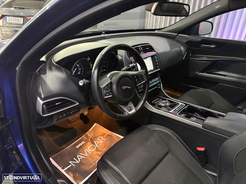 Jaguar XE 20d Aut. R-Sport - 11