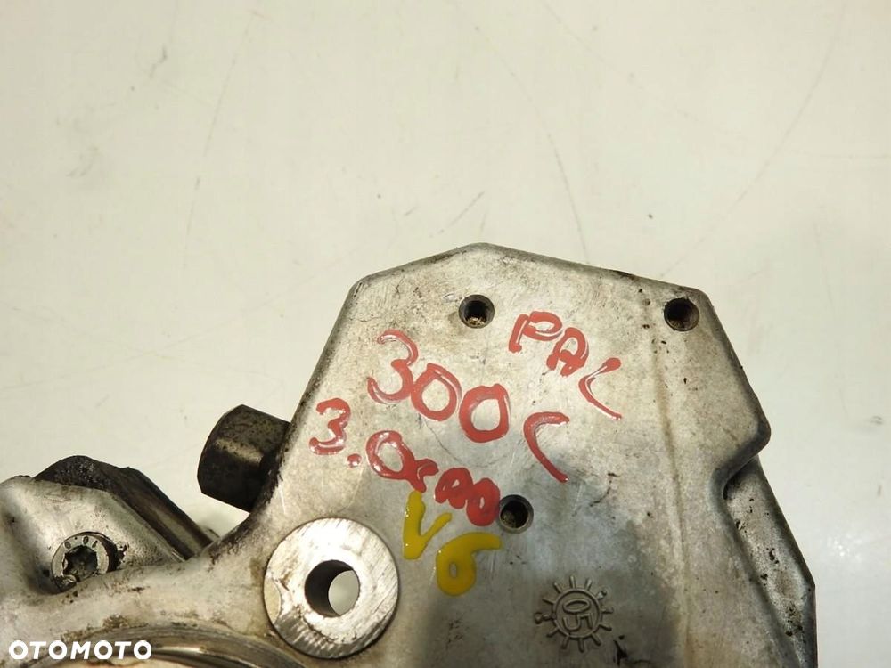 POMPA WTRYSKOWA CHRYSLER 300C 3.0 CRD V6 A6420700201 - 2