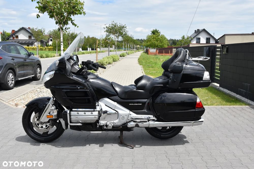Honda GL - 3
