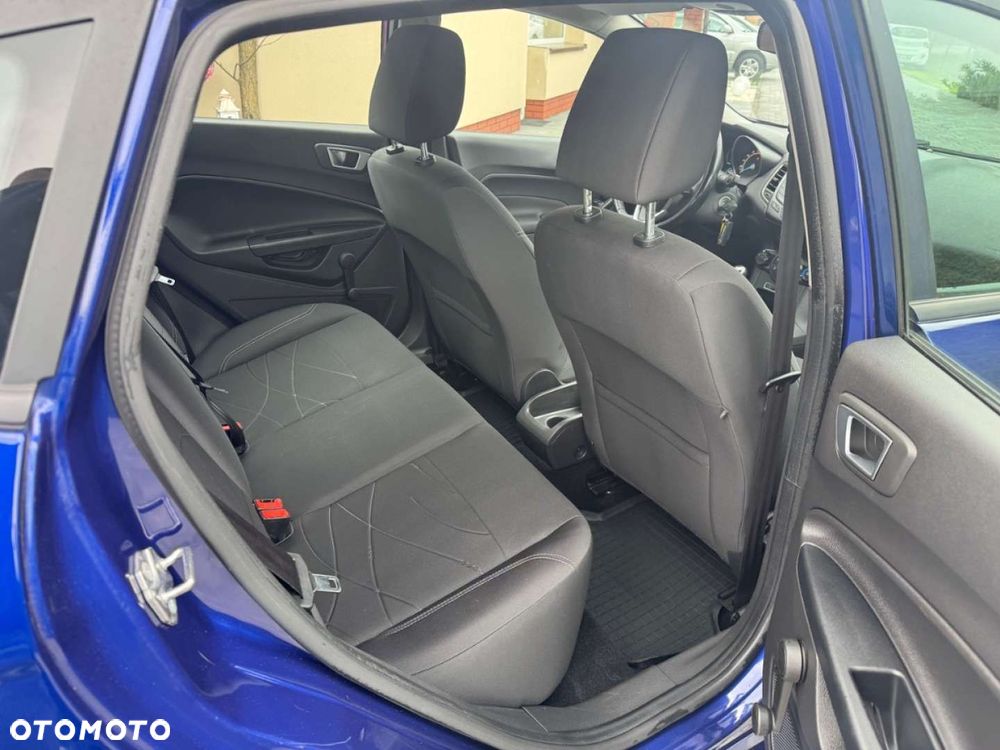 Ford Fiesta - 17