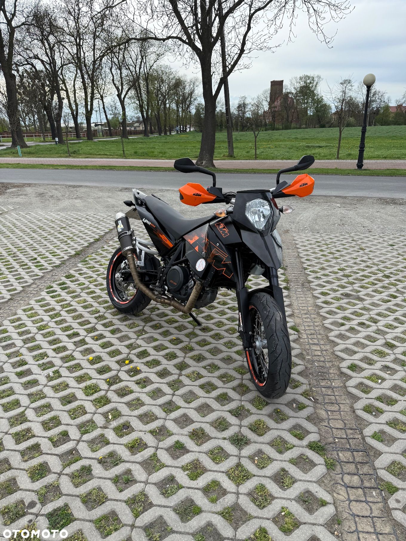 KTM SMC - 1