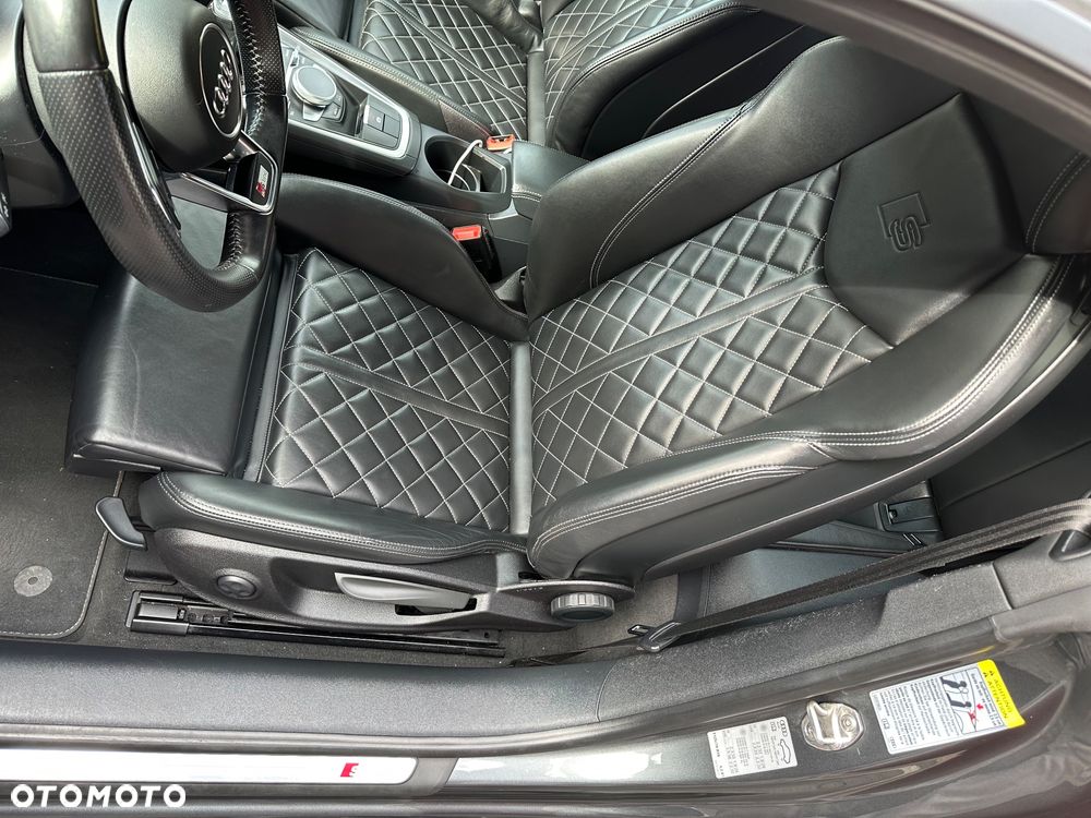 Audi TT Coupé 2.0 TDI ultra - 16