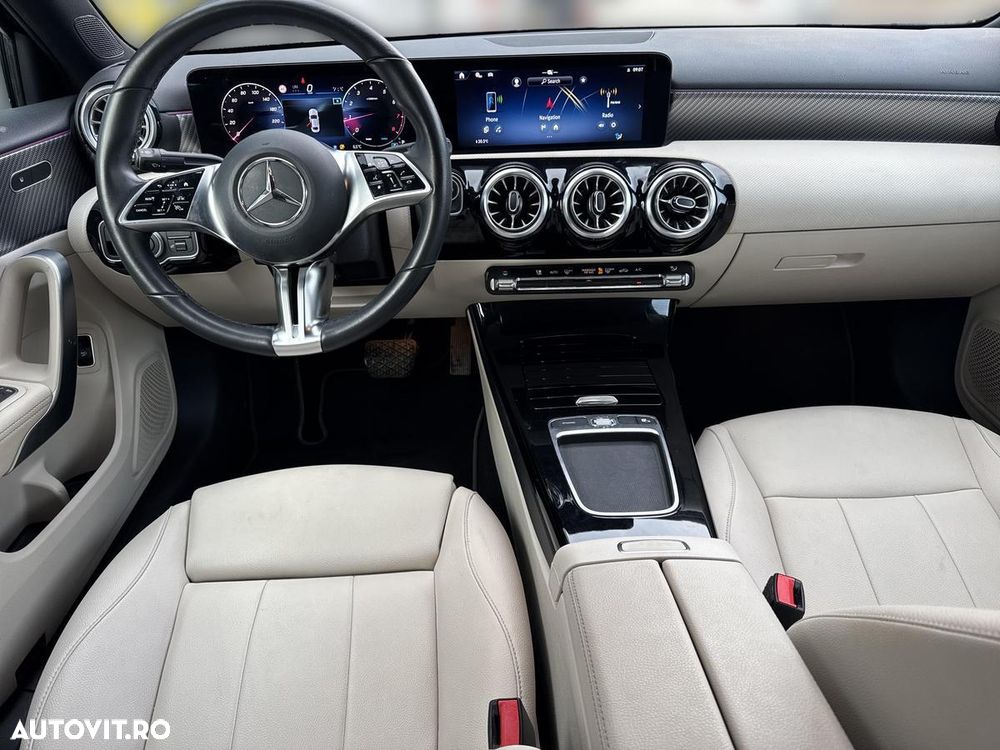 Mercedes-Benz A 180 - 15