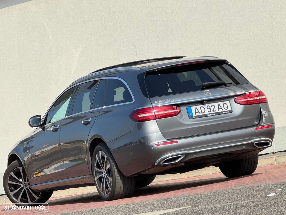 Mercedes-Benz E 300 de Avantgarde 4Matic - 49