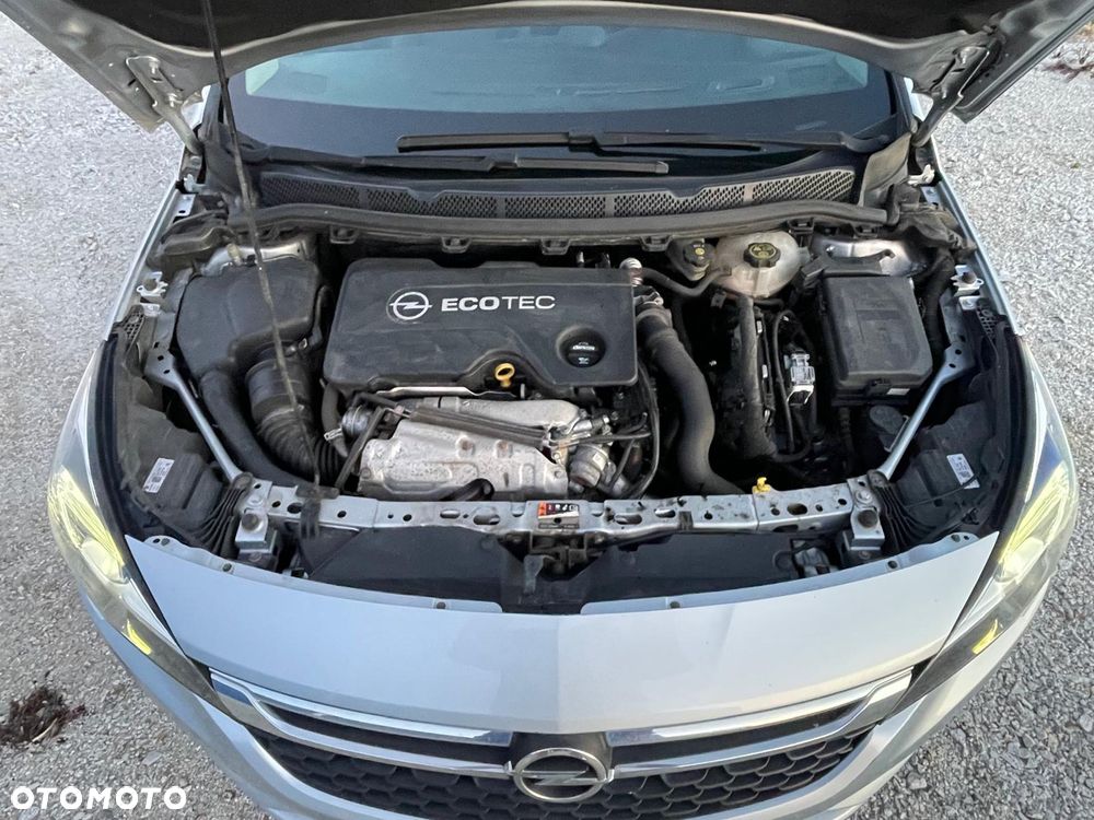 Opel Astra 1.6 BiTrb D (CDTI) Start/Stop Business - 9