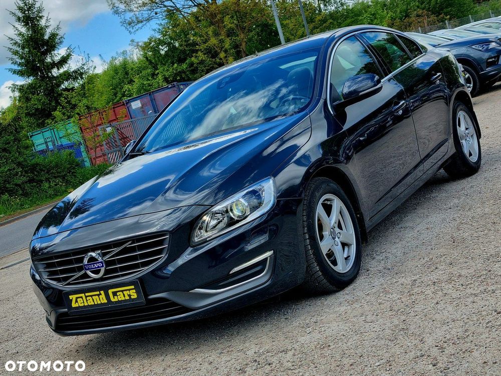 Volvo S60 D4 Momentum - 2