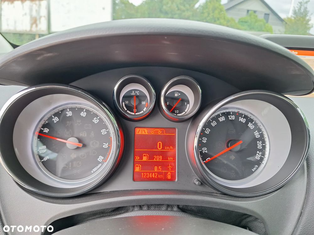 Opel Meriva 1.4 T Cosmo - 24