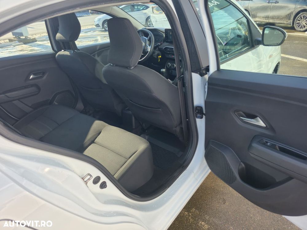 Dacia Logan TCe 90 MT6 Comfort - 15