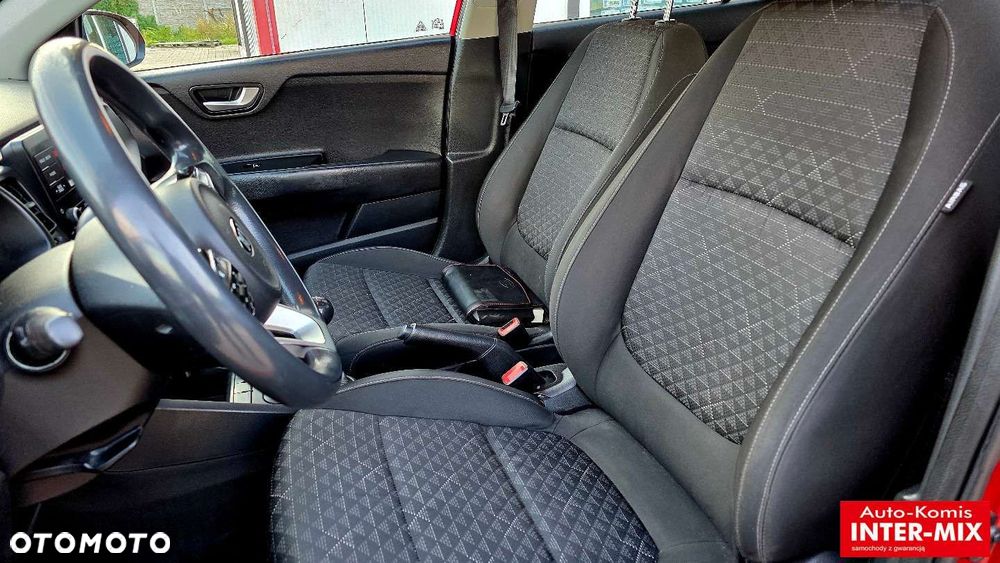 Kia Rio - 23