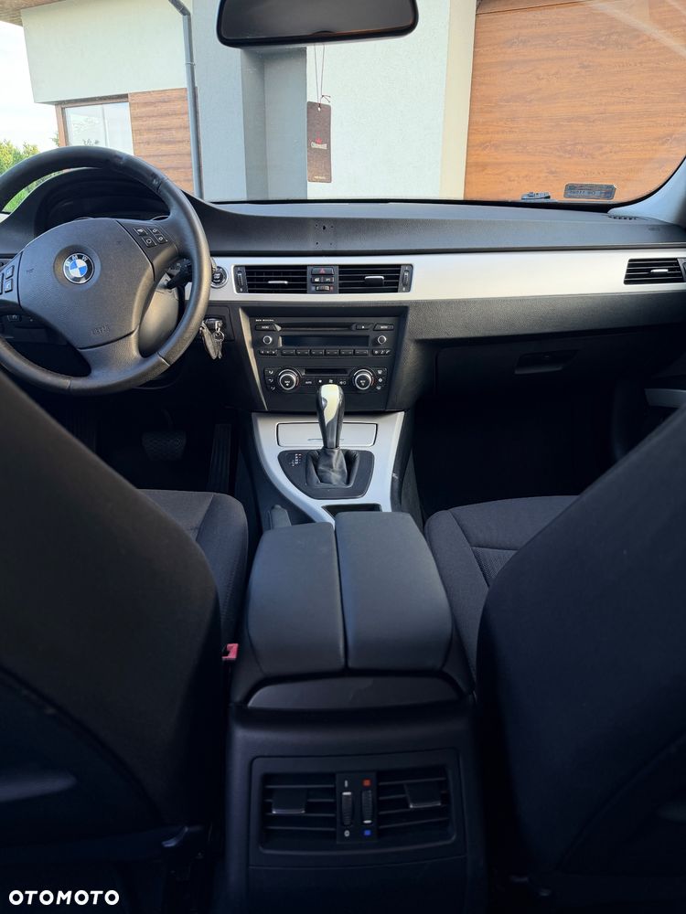 BMW Seria 3 - 10