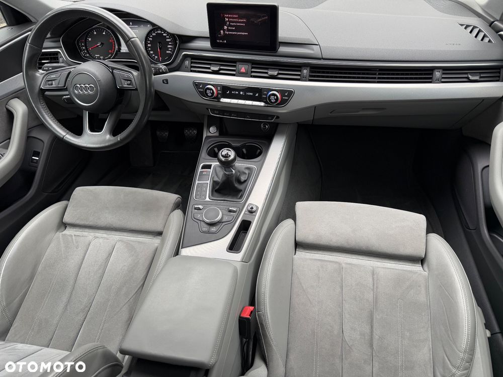 Audi A4 Avant 2.0 TDI ultra sport - 24