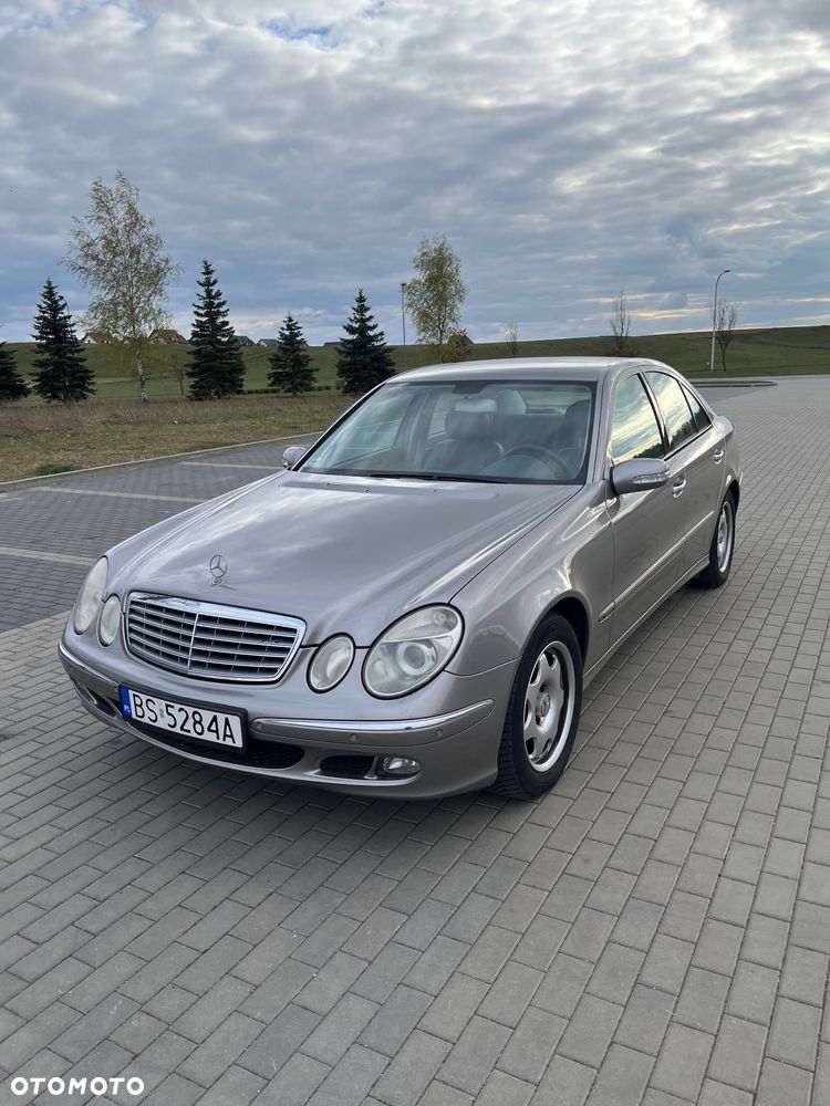Mercedes-Benz Klasa E 200 CDI Elegance - 1