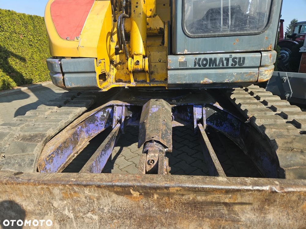 Komatsu PC75uu - 6