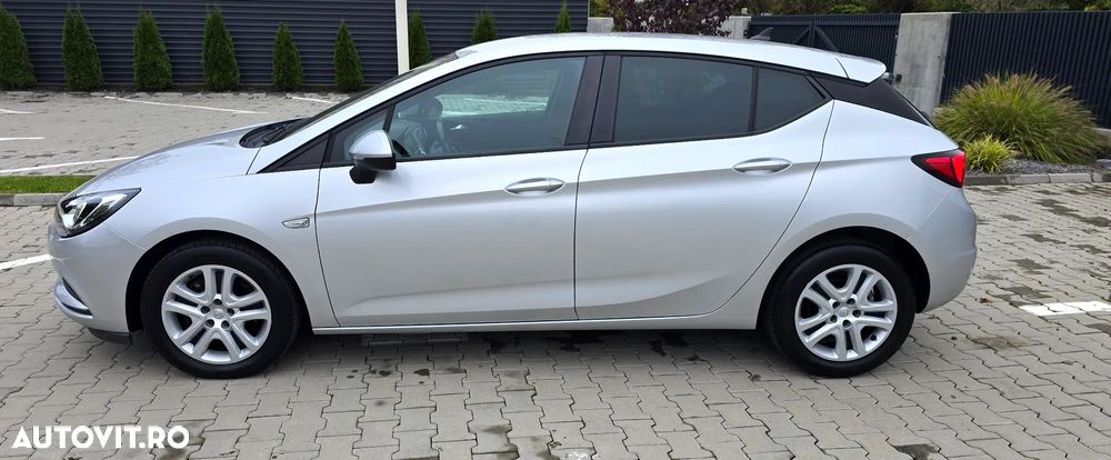Opel Astra - 10
