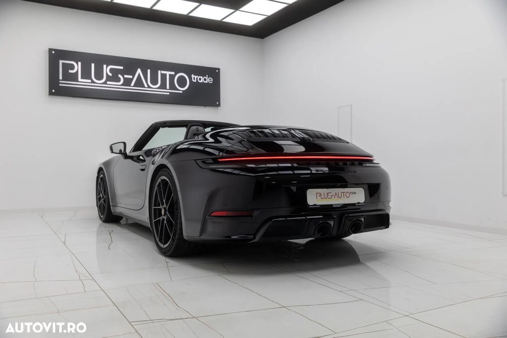 Porsche 911 Carrera GTS PDK - 19
